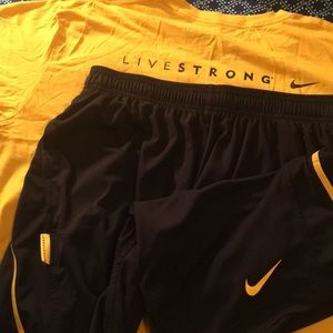 Nike live strong series shorts/T-shirts M/L sets
